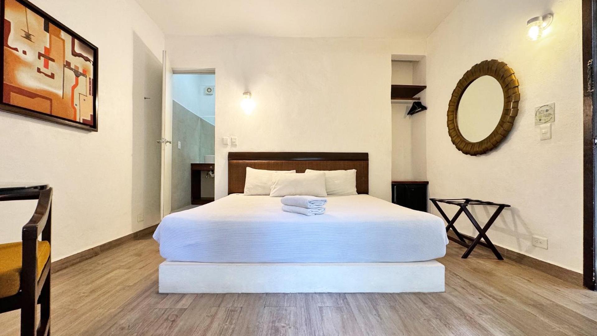 Siesta Fiesta Hotel Adults Only - 5Th Avenue Playa del Carmen Exterior photo